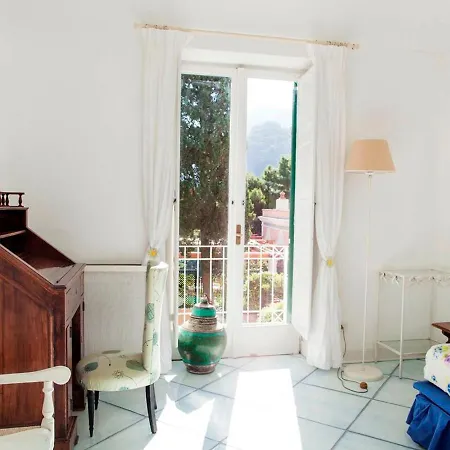Sleeps 6 Pool Air Con 빌라 카프리