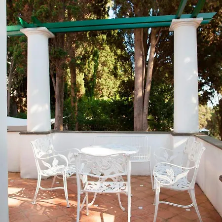 Sleeps 6 Pool Air Con 빌라